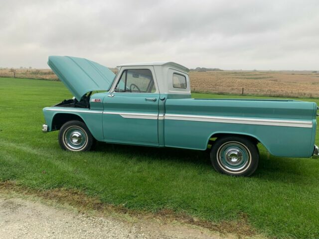 Chevrolet C-10 1965 image number 11