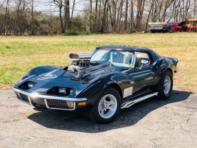 Chevrolet Corvette 1970 image number 24