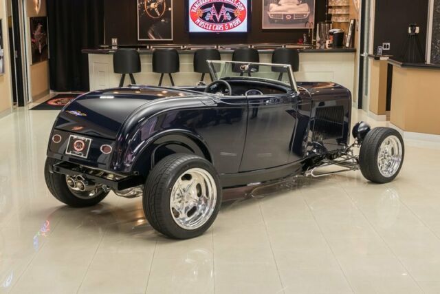 Ford Roadster 1932 image number 13