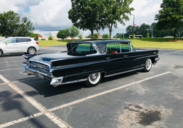 Lincoln Continental 1959 image number 10