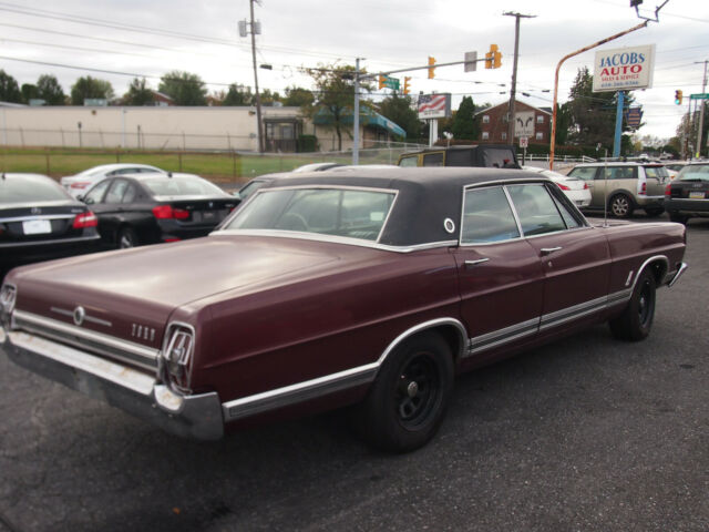 Ford LTD 1967 image number 31