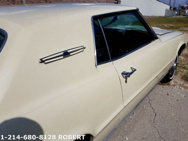 Ford Thunderbird 1969 image number 13