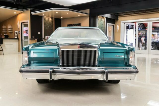 Lincoln Continental 1979 image number 29