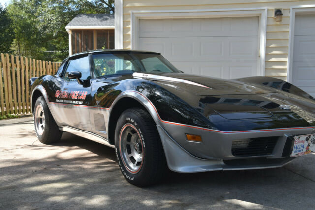 Chevrolet Corvette 1978 image number 24