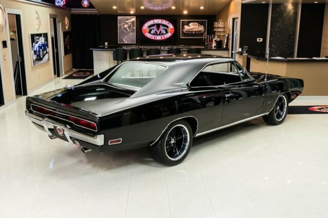 Dodge Charger 1970 image number 11