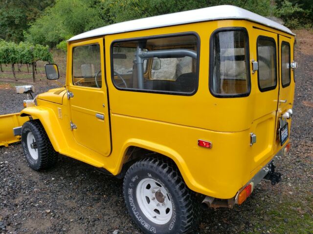 Toyota Land Cruiser 1975 image number 27