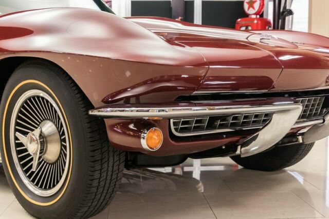 Chevrolet Corvette 1966 image number 18