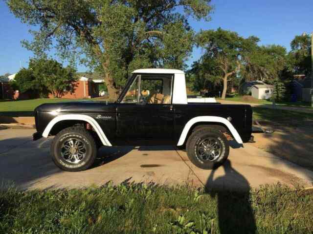 Ford Bronco 1967 image number 1