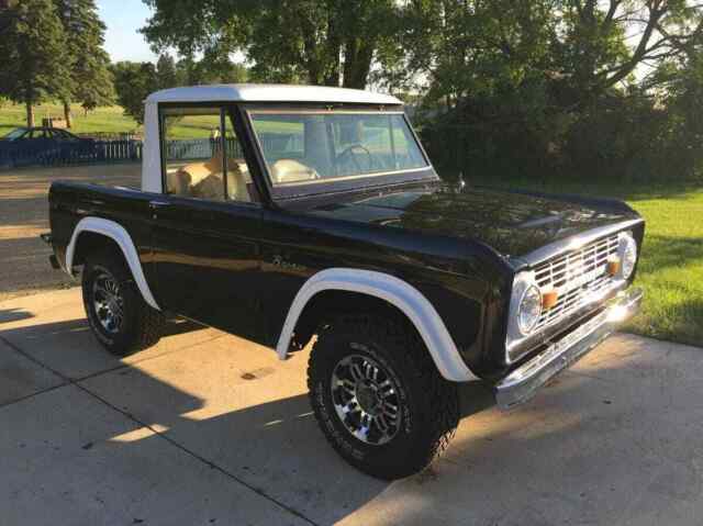 Ford Bronco 1967 image number 22