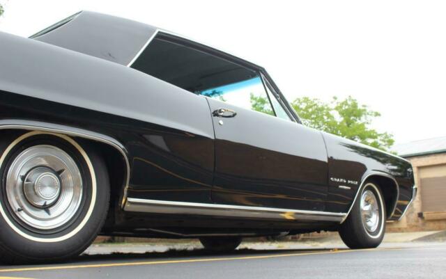 Pontiac Grand Prix 1964 image number 23