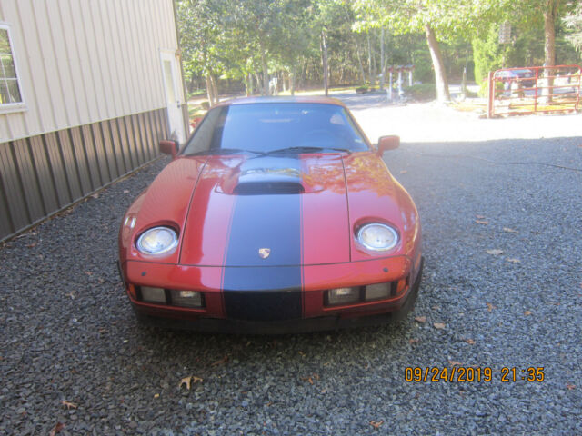 Porsche 928 1979 image number 3