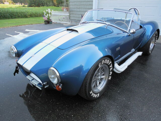 Replica/Kit Makes AC Cobra 1966 image number 0