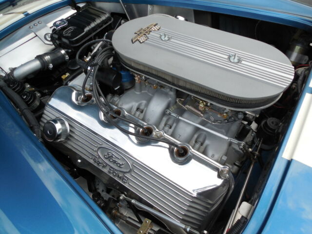 Replica/Kit Makes AC Cobra 1966 image number 2