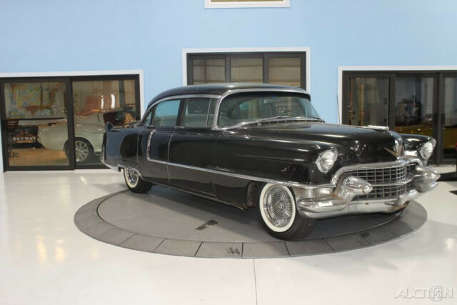 Cadillac Series 62 1955 image number 30