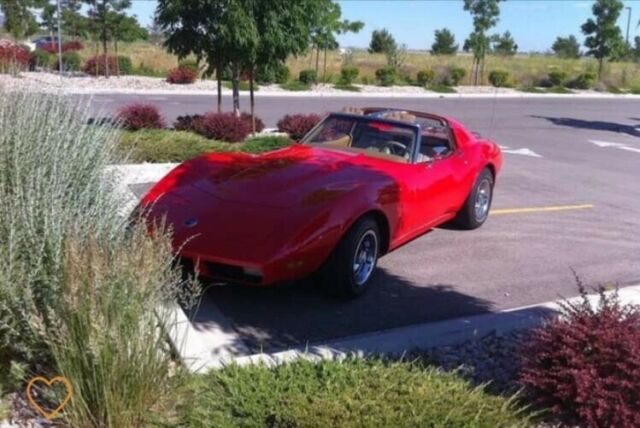 Chevrolet Corvette 1974 image number 2