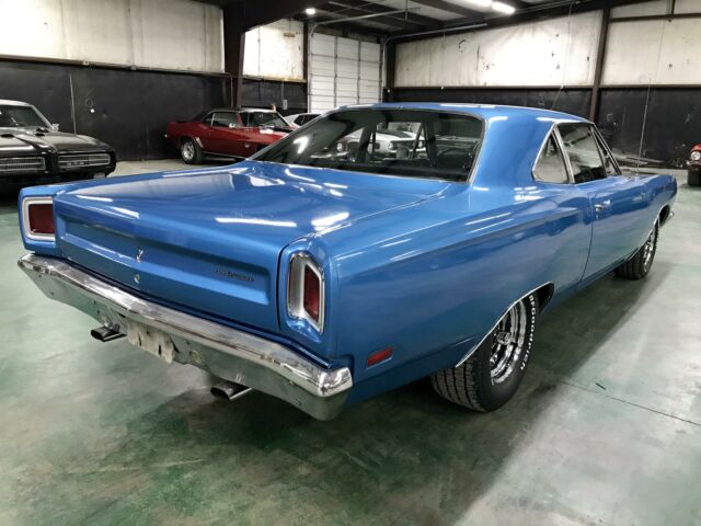 Plymouth Road Runner 1969 image number 28