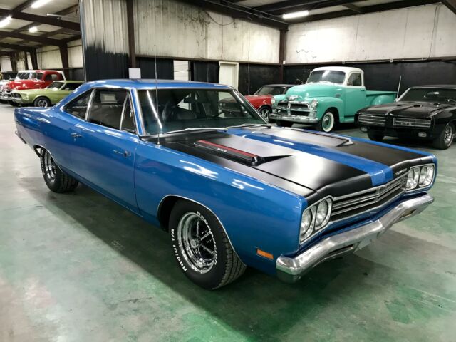 Plymouth Road Runner 1969 image number 30