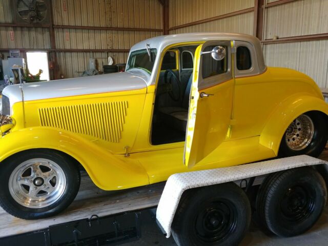 Plymouth Coupe 1934 image number 0