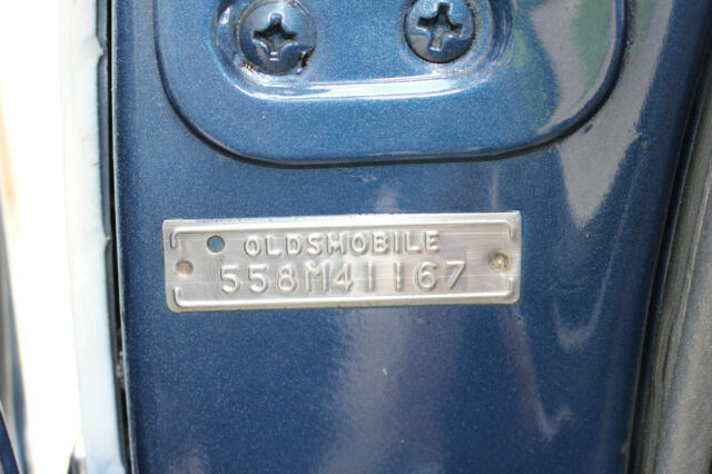 Oldsmobile Eighty-Eight 1955 image number 11