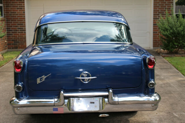 Oldsmobile Eighty-Eight 1955 image number 13