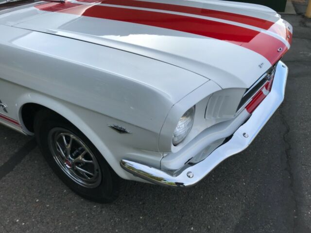 Ford Mustang 1965 image number 30