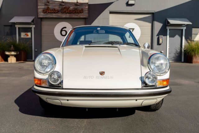 Porsche 911 1971 image number 19