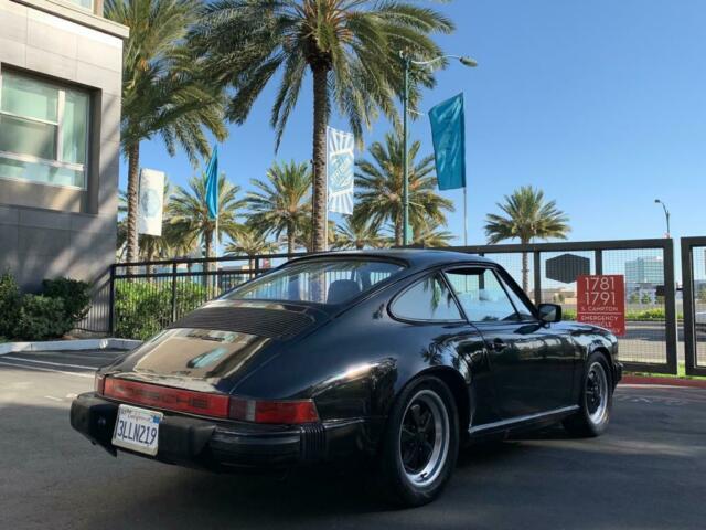 Porsche 911 1974 image number 3