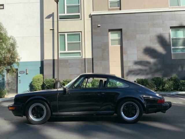 Porsche 911 1974 image number 7