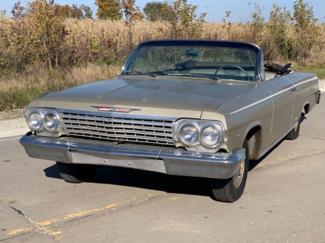 Chevrolet Impala 1962 image number 4