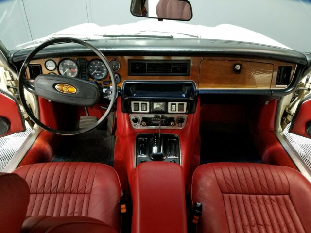 Jaguar XJ6 1978 image number 15