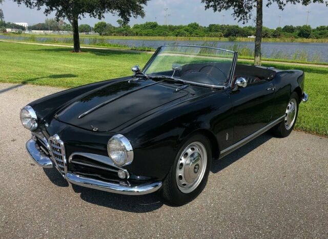 Alfa Romeo Giulietta Spyder 1958 image number 25