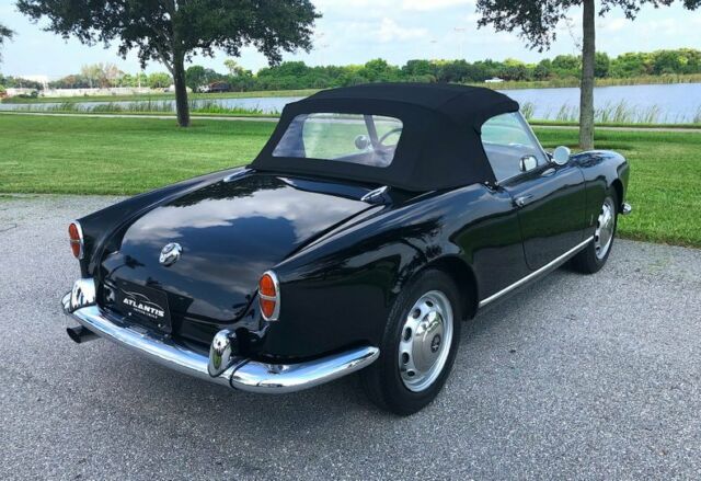 Alfa Romeo Giulietta Spyder 1958 image number 38