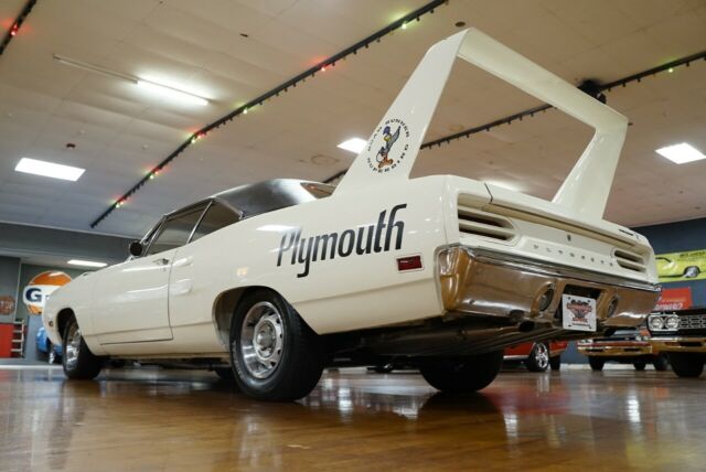 Plymouth Superbird 1970 image number 10