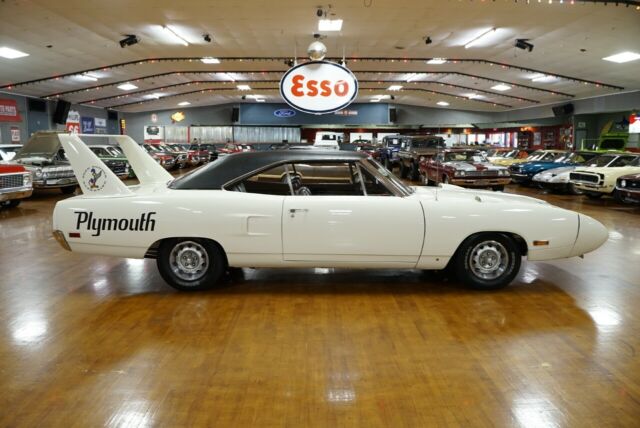 Plymouth Superbird 1970 image number 18