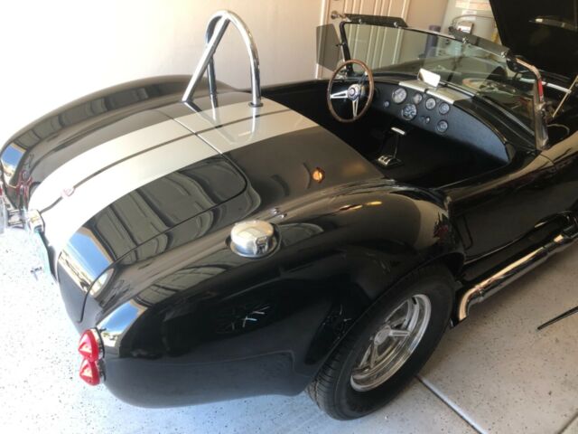 Shelby Cobra 1966 image number 1