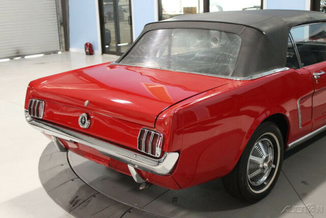 Ford Mustang 1965 image number 19