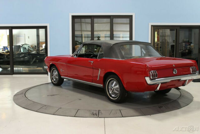 Ford Mustang 1965 image number 2