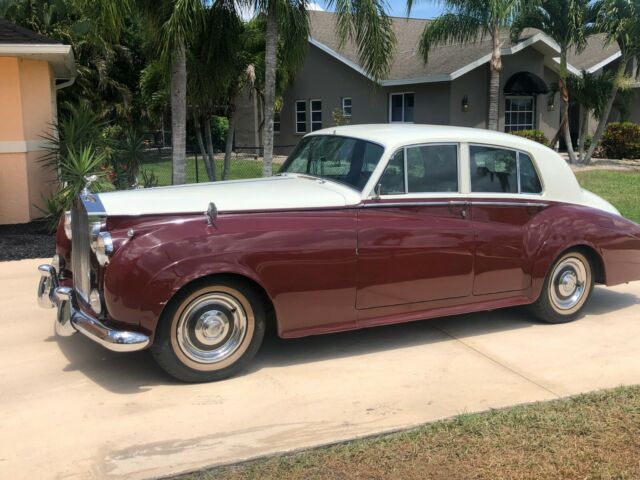 Rolls-Royce Silver Cloud 1957 image number 1