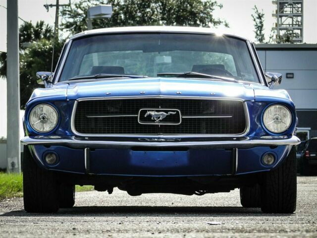 Ford Mustang 1967 image number 15