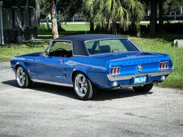 Ford Mustang 1967 image number 31