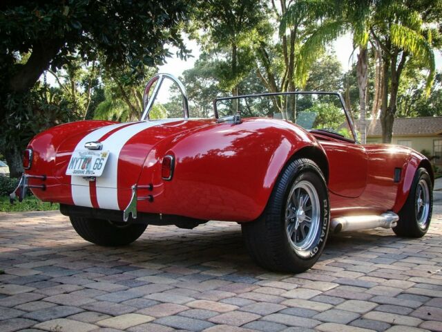 AC Cobra 1966 image number 11