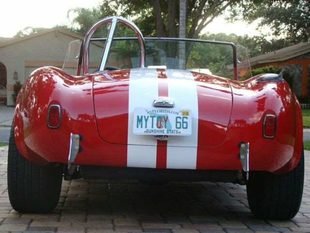 AC Cobra 1966 image number 32