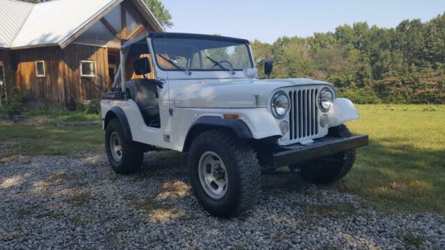 Jeep CJ 1975 image number 0