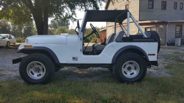 Jeep CJ 1975 image number 17