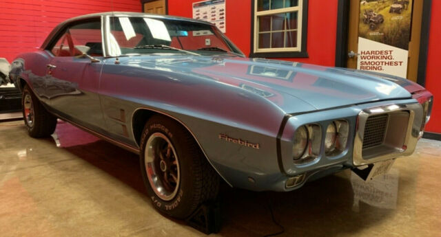 Pontiac Firebird 1969 image number 13