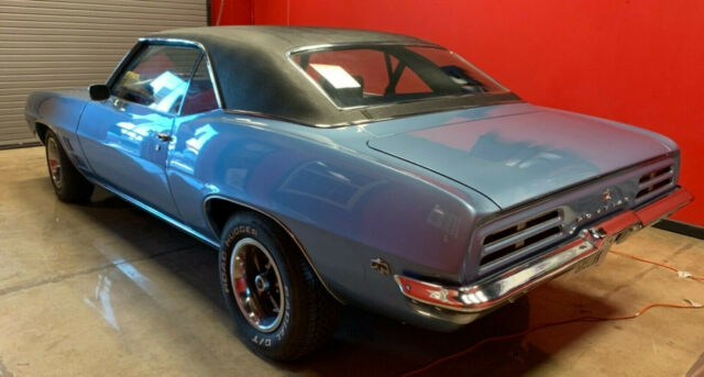 Pontiac Firebird 1969 image number 2