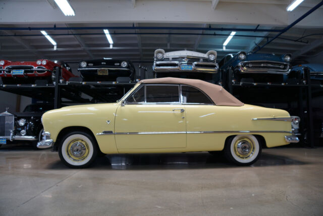 Ford Custom DeLuxe 239 V8 Convertible with 3 spd O/D 1951 image number 2