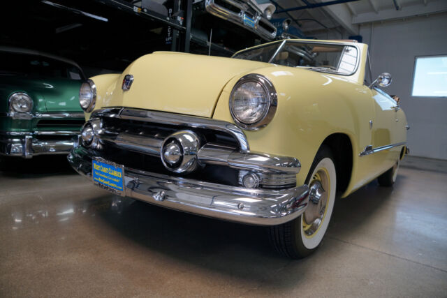 Ford Custom DeLuxe 239 V8 Convertible with 3 spd O/D 1951 image number 25