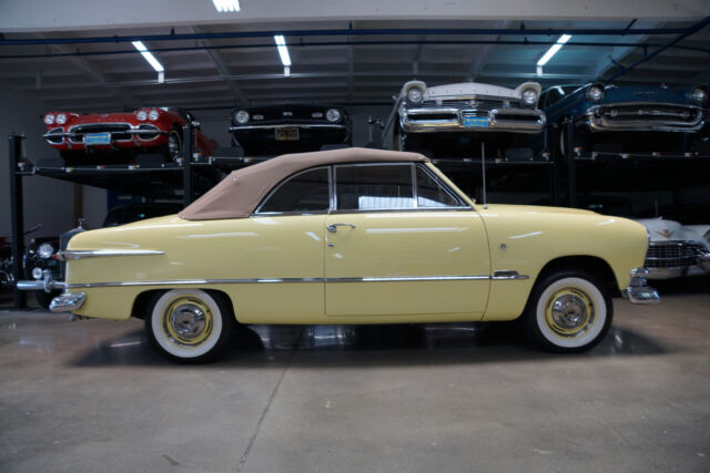 Ford Custom DeLuxe 239 V8 Convertible with 3 spd O/D 1951 image number 28