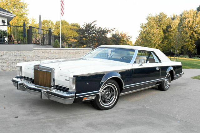 Lincoln Mark Series 1979 image number 0